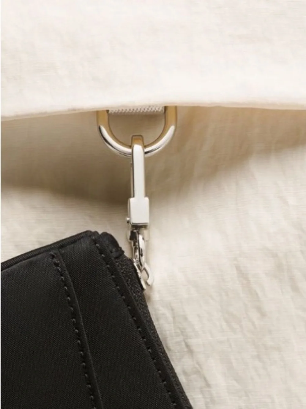 LULULEMON Clippable Card Holder NWT - Picture 3 of 5
